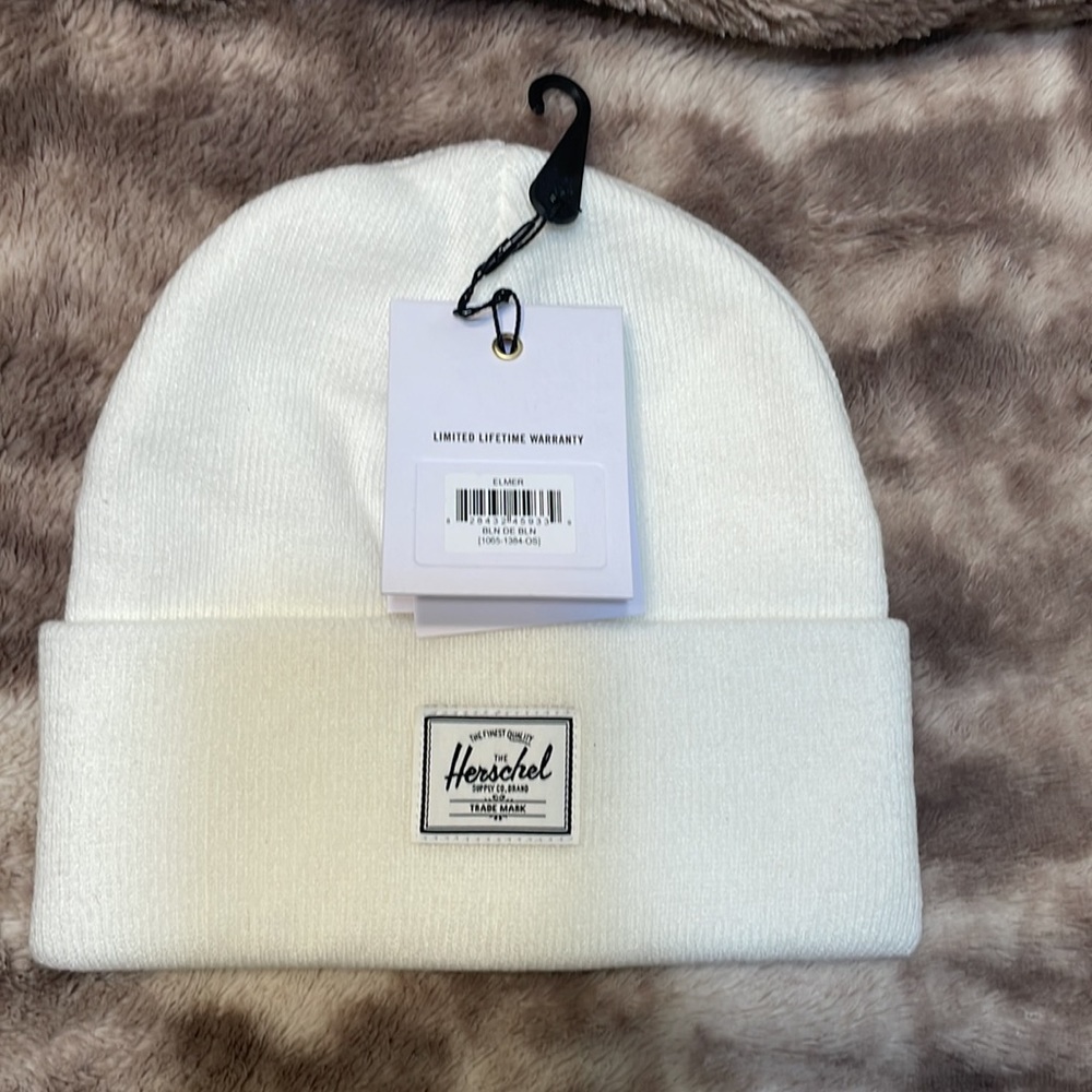 New With Tags Herschel White Beanie - Picture 3 of 9